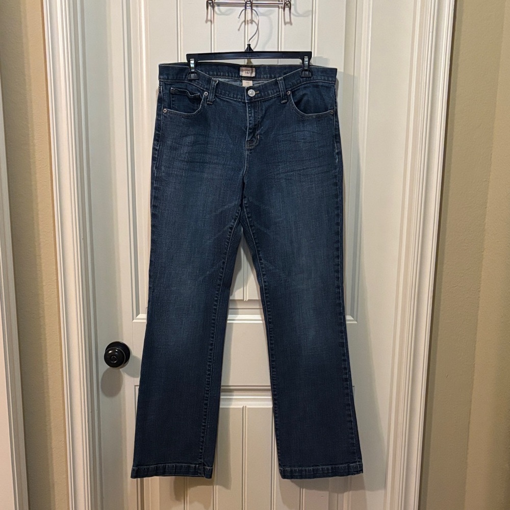 GAP Women's Dark Blue Straight-Leg Jeans